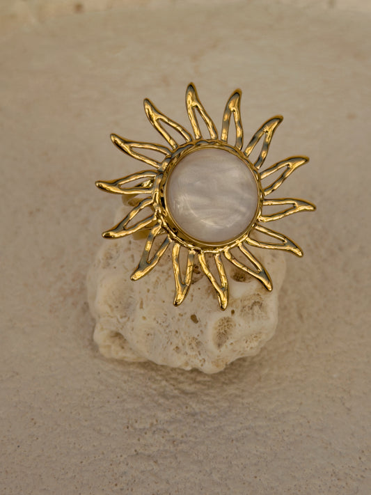 Bague soleil nacré ☀️✨